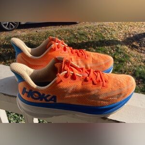HOKA CLIFTON 9 - Mens Atheltic Shoes - SIZE 13 D